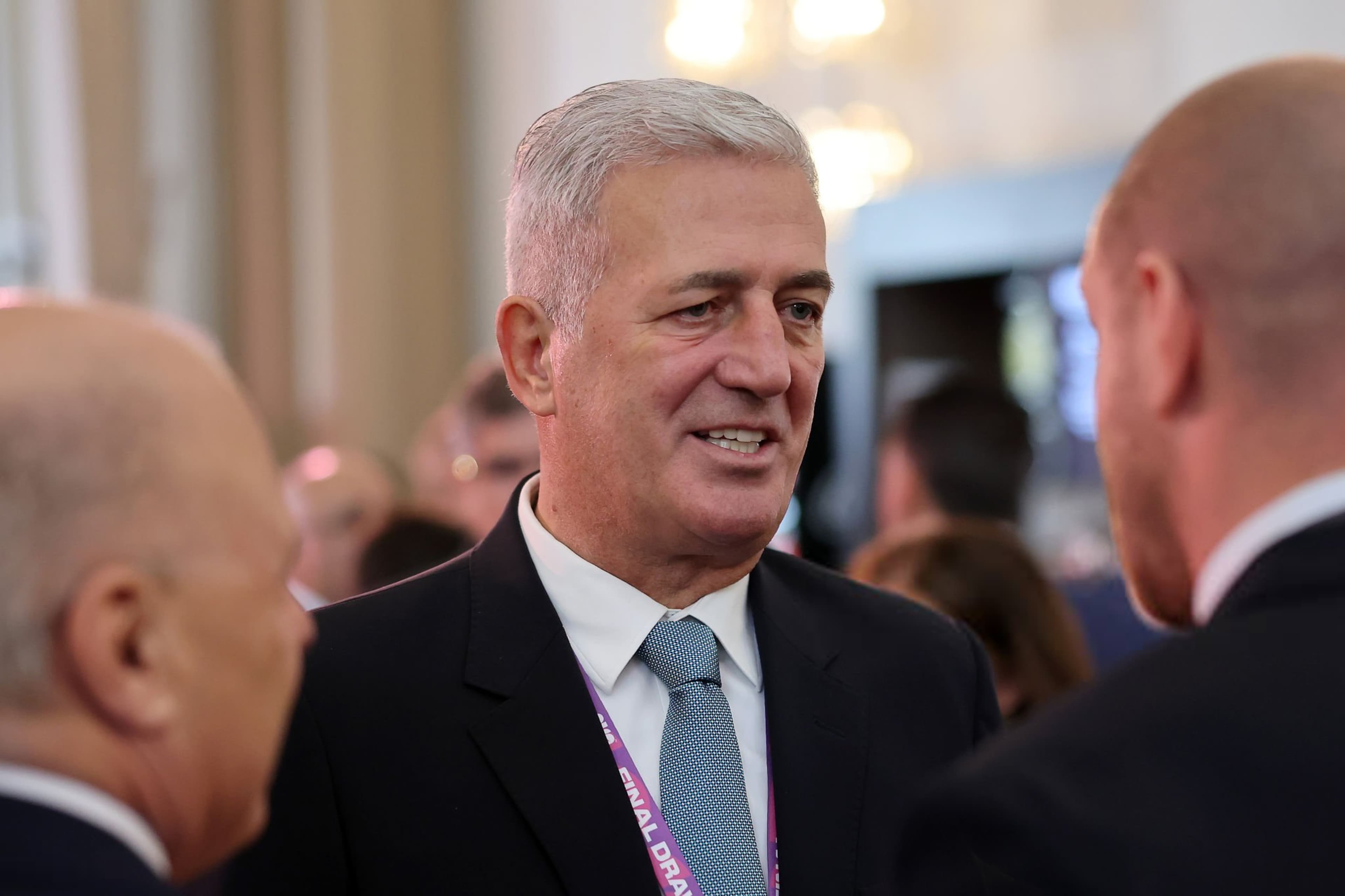 Prolongation de Petkovic : la polémique éteinte, la signature imminente