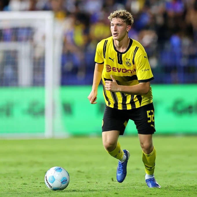 Elias Benkara intégrera le groupe pro du Borussia Dortmund la saison prochaine